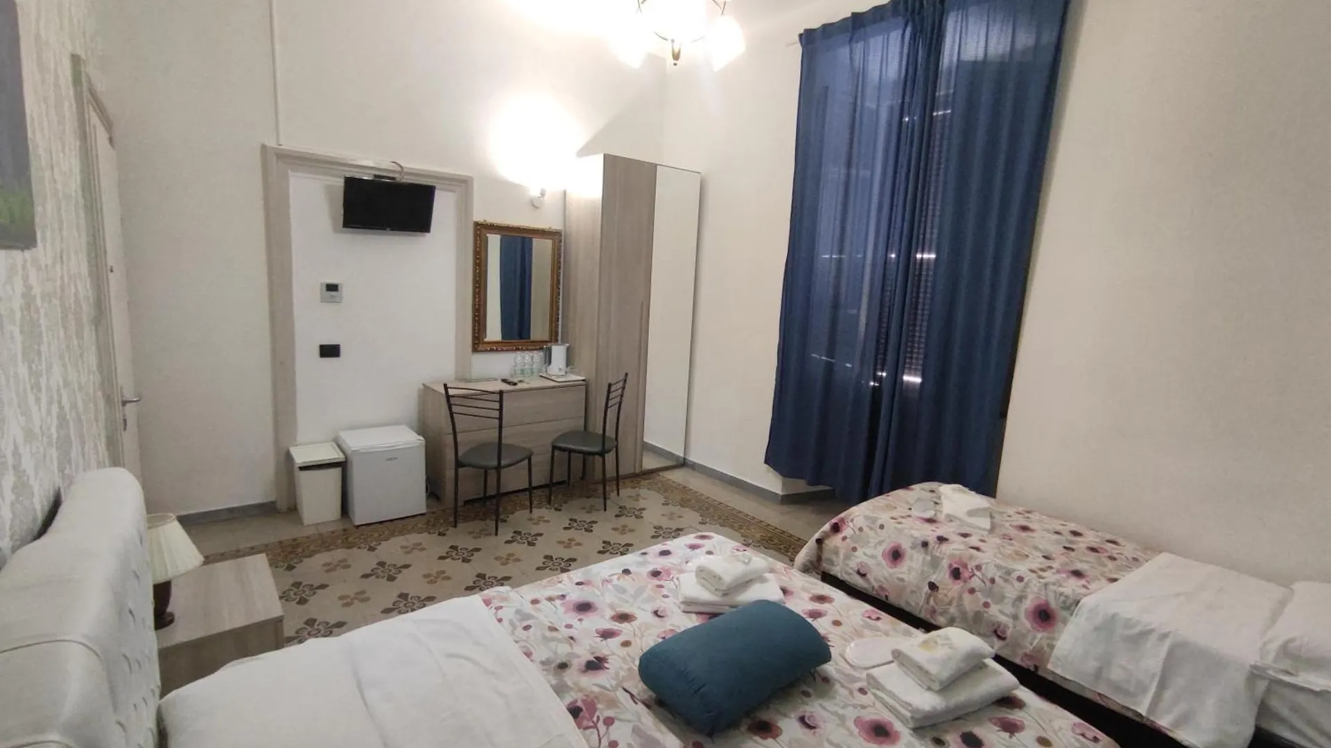 Pensión Hotel Anas Roma Italia